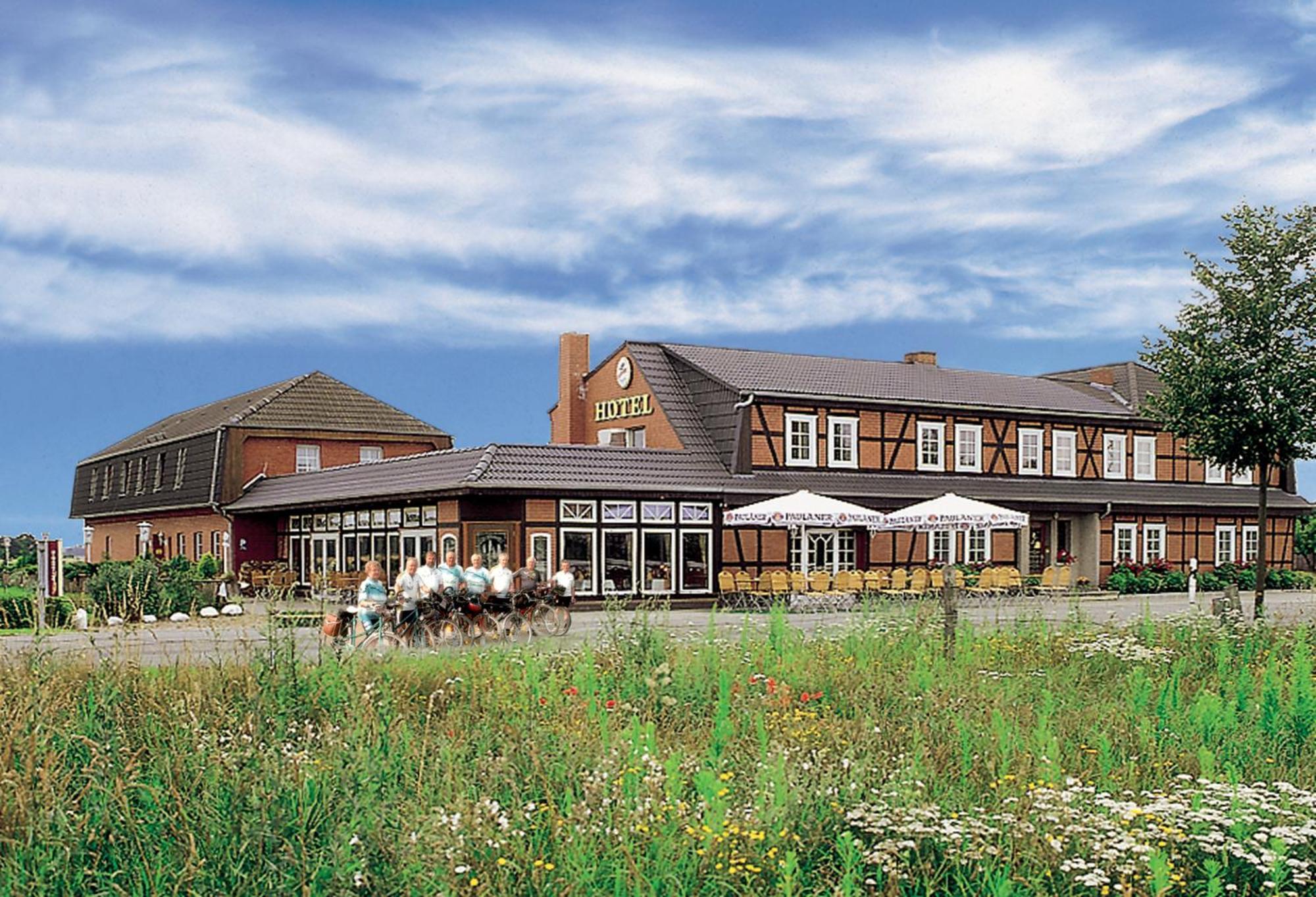 Wolfshotel Am Arendsee Arendsee  Exterior photo